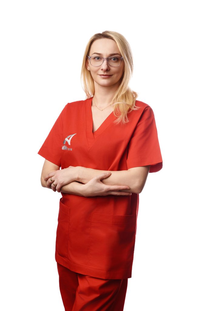Irena Antolíková, tím AdNa